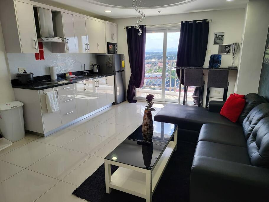 Kandi Tower 3, Premium 1Br With 2Cr & 2 Balcony. Angeles Exterior photo